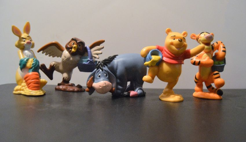 Disney winnie the pooh figurines.
