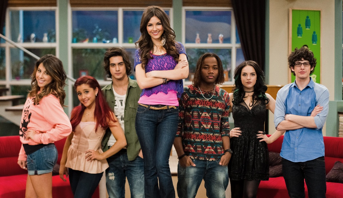 Hardest VICTORiOUS Quiz! Just Smart Real Fans Scores +80% 16