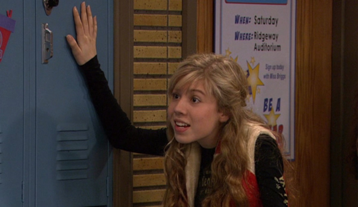 Quiz: Which iCarly Character Are You? 1 of 6 Match 4