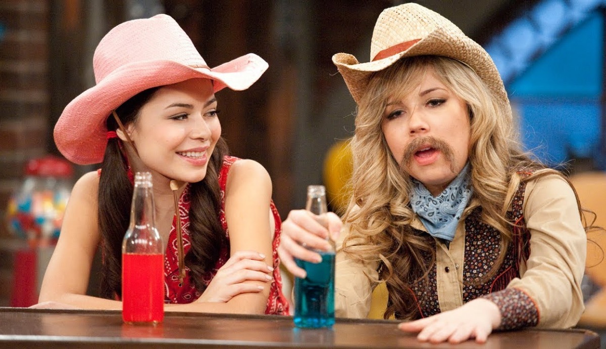 Quiz: Which iCarly Character Are You? 1 of 6 Match 9