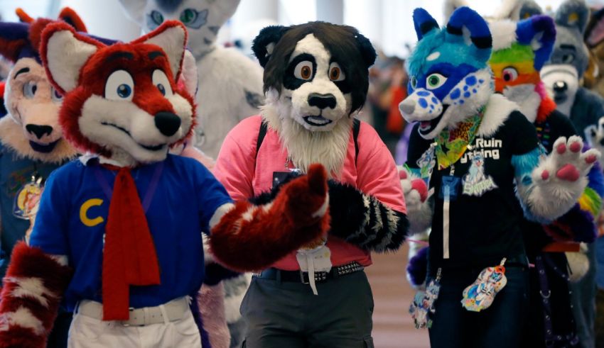 A group of cosplayers dressed as foxes and foxes.
