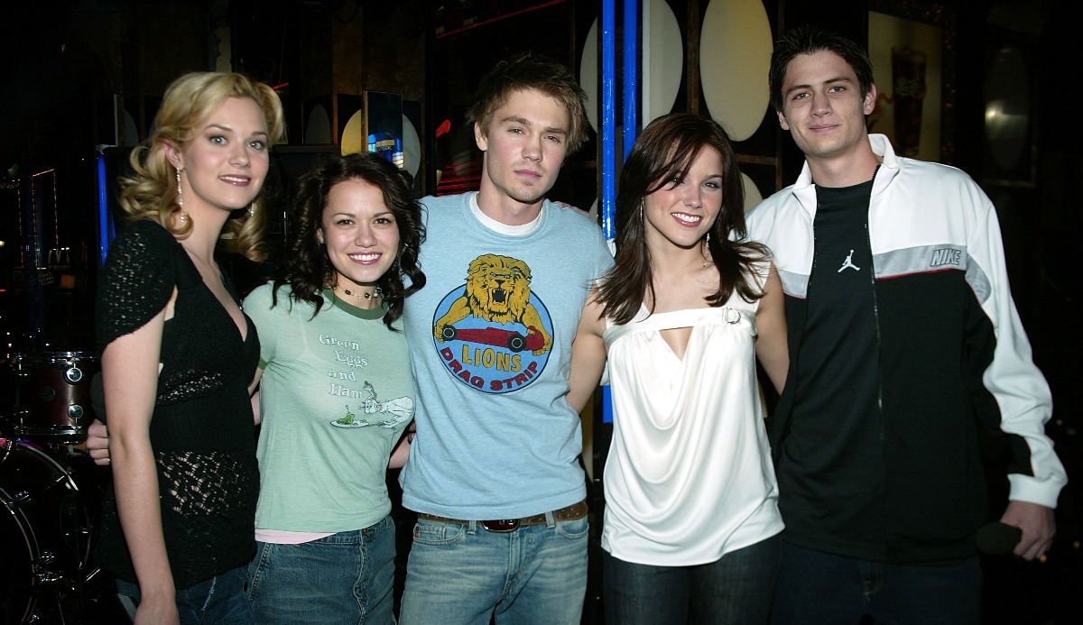 Quiz: Which One Tree Hill Character Are You? 1 of 6 Matching 9