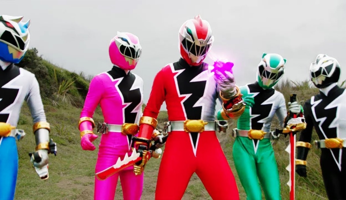 Quiz: Which Power Ranger Are You? 1 of 6 Ranger Match 20