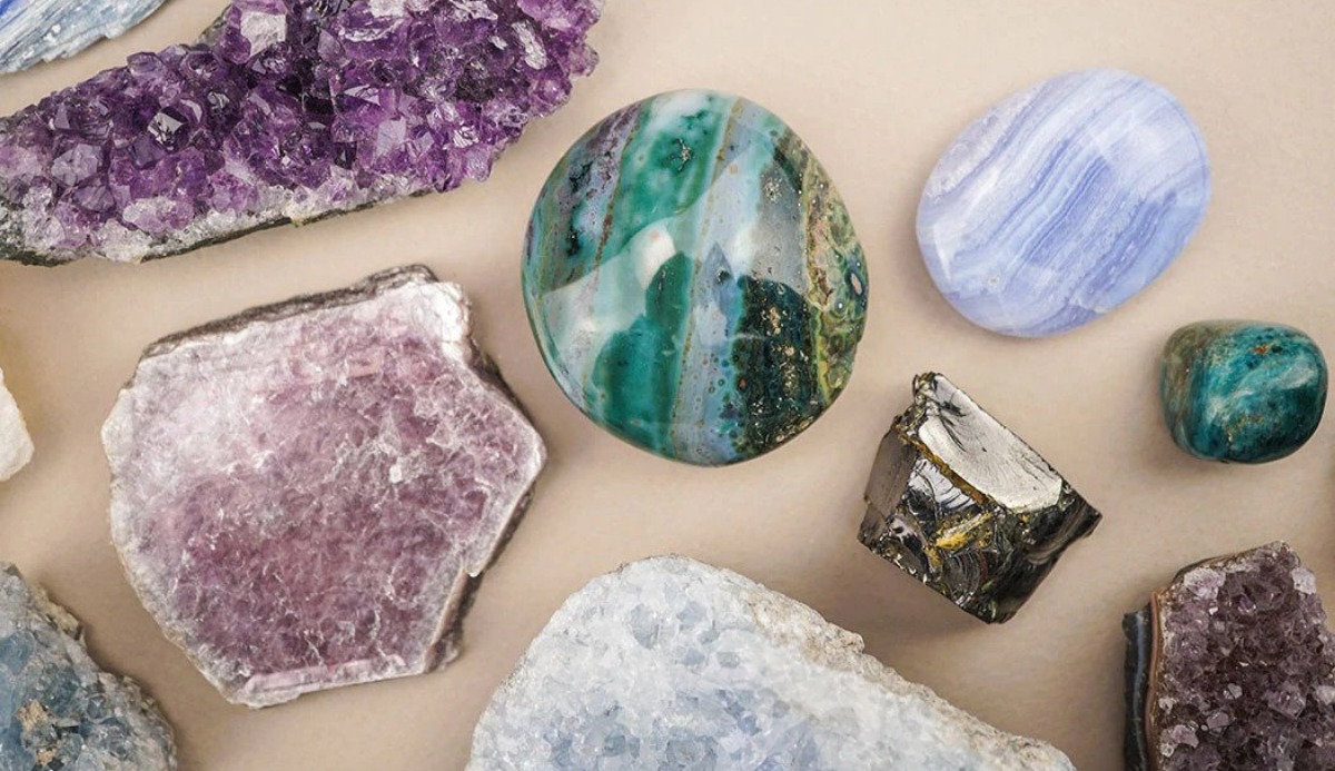 Quiz: What Crystal Do I Need? Find Your 2023 Healing Stone 15