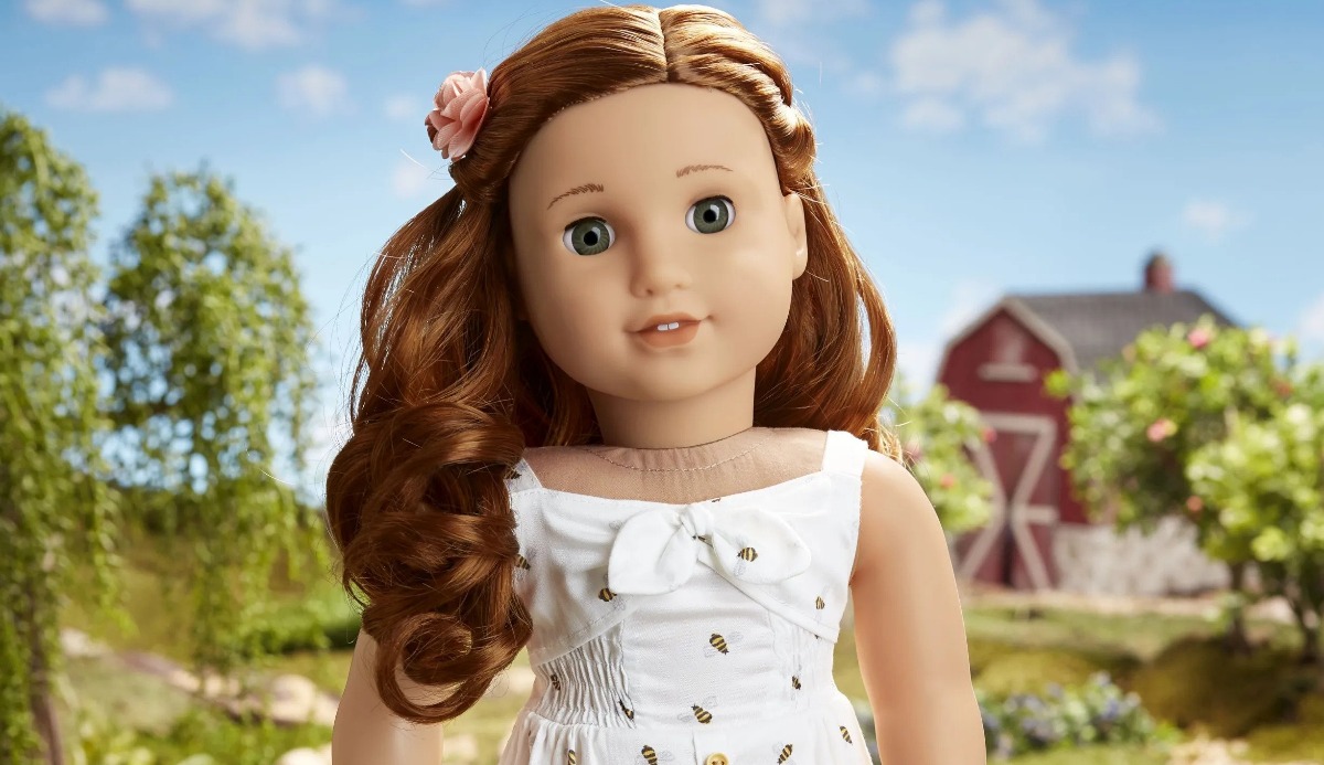 Which American Girl Doll Are You? Based on 20 Factors 15