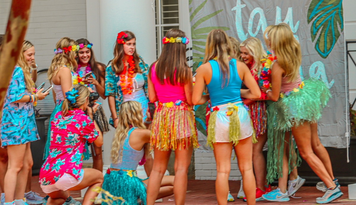 Quiz: What Sorority Should I Join? It Matters in 2022 2