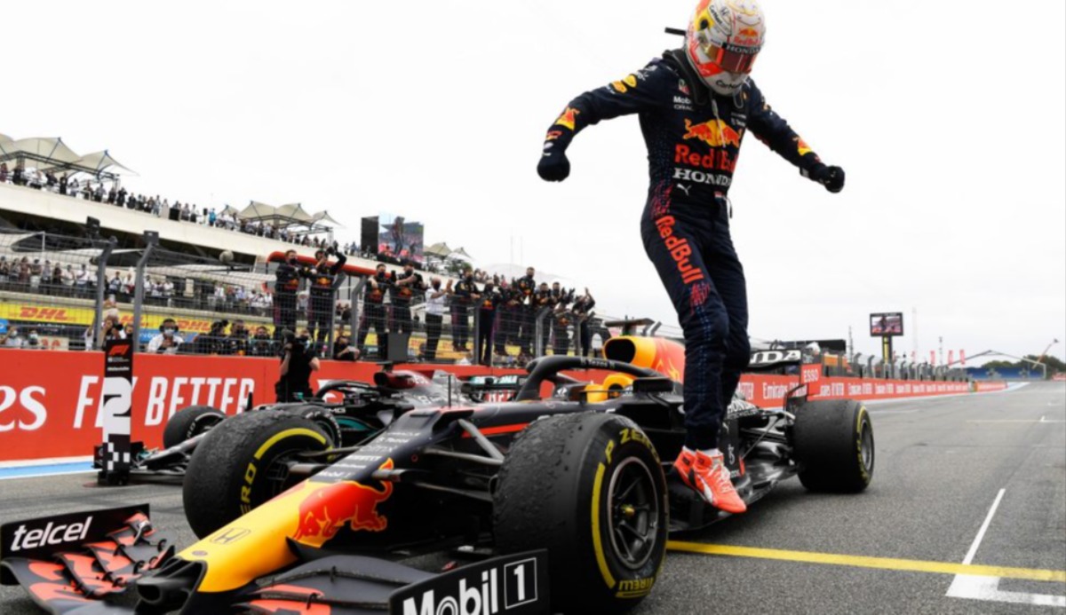 Quiz: Which Formula 1 Driver Are You? 1 of 20 Matching 17