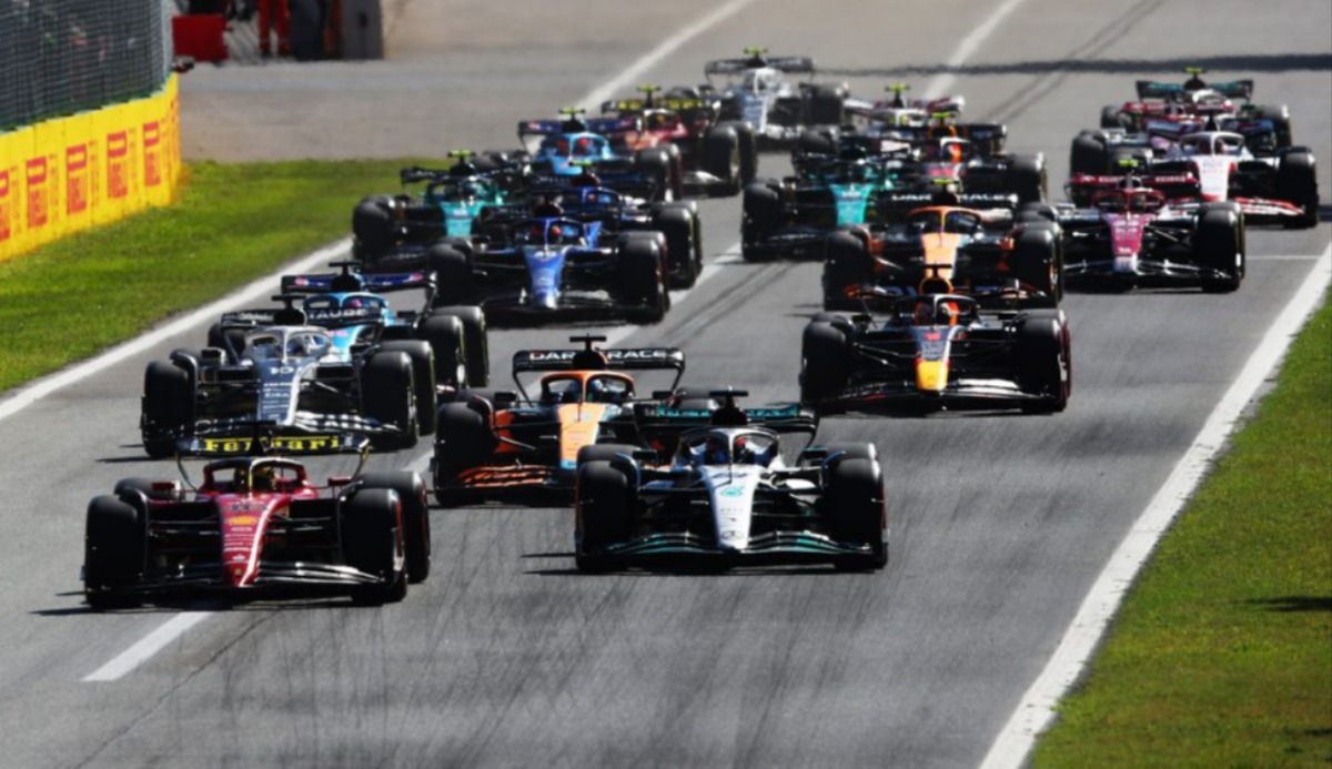 Quiz: Which Formula 1 Driver Are You? 1 of 20 Matching 16