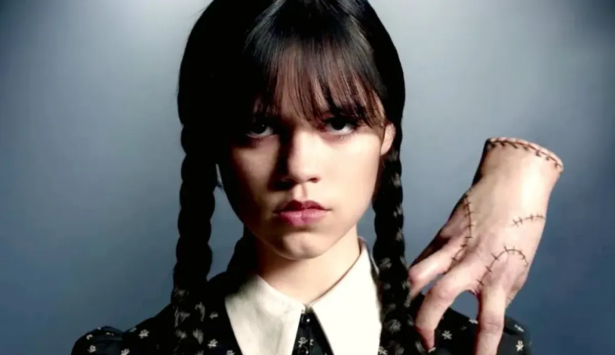 Jenna Ortega Wednesday Cast Take Addams Family Quiz