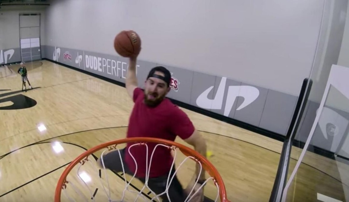 Quiz: Which Dude Perfect Member Are You? 1 of 5 Matching 15