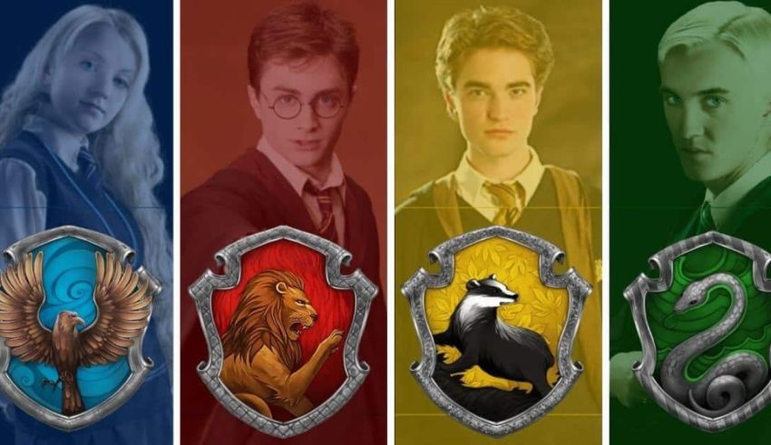 Harry potter and the hogwarts crests.